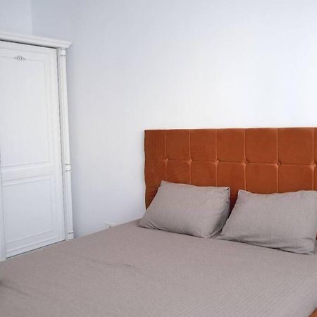 Eliza'S Apartment By Oasis Homes Oradea Dış mekan fotoğraf