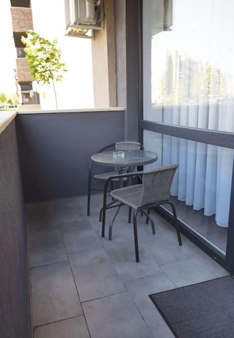 Eliza'S Apartment By Oasis Homes Oradea Dış mekan fotoğraf