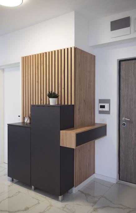 Eliza'S Apartment By Oasis Homes Oradea Dış mekan fotoğraf